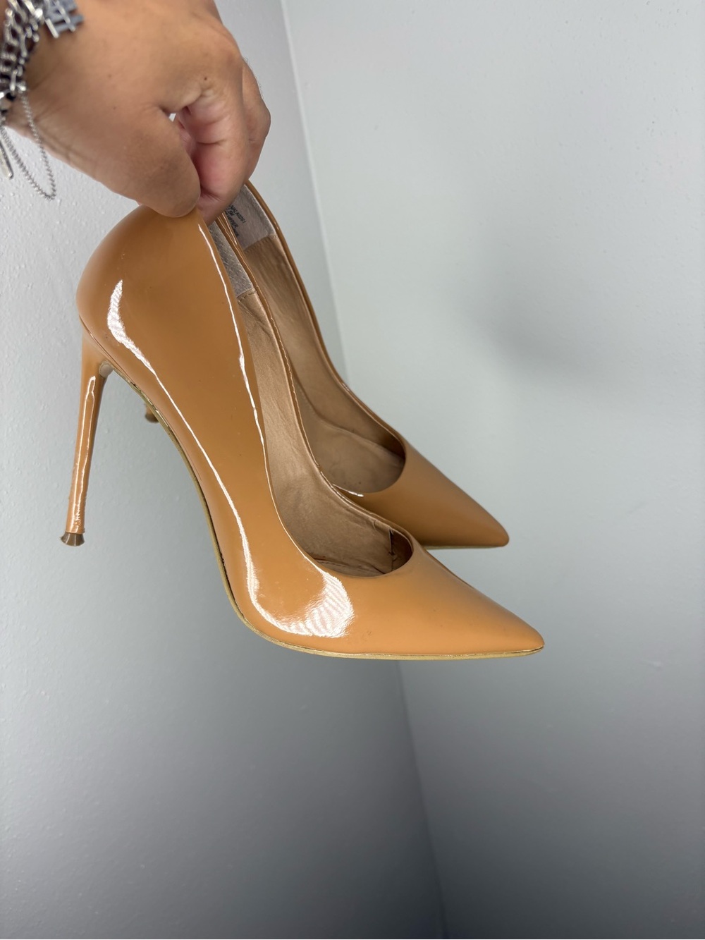Steve Madden Tan Patent Pointed-Toe Stiletto Pumps